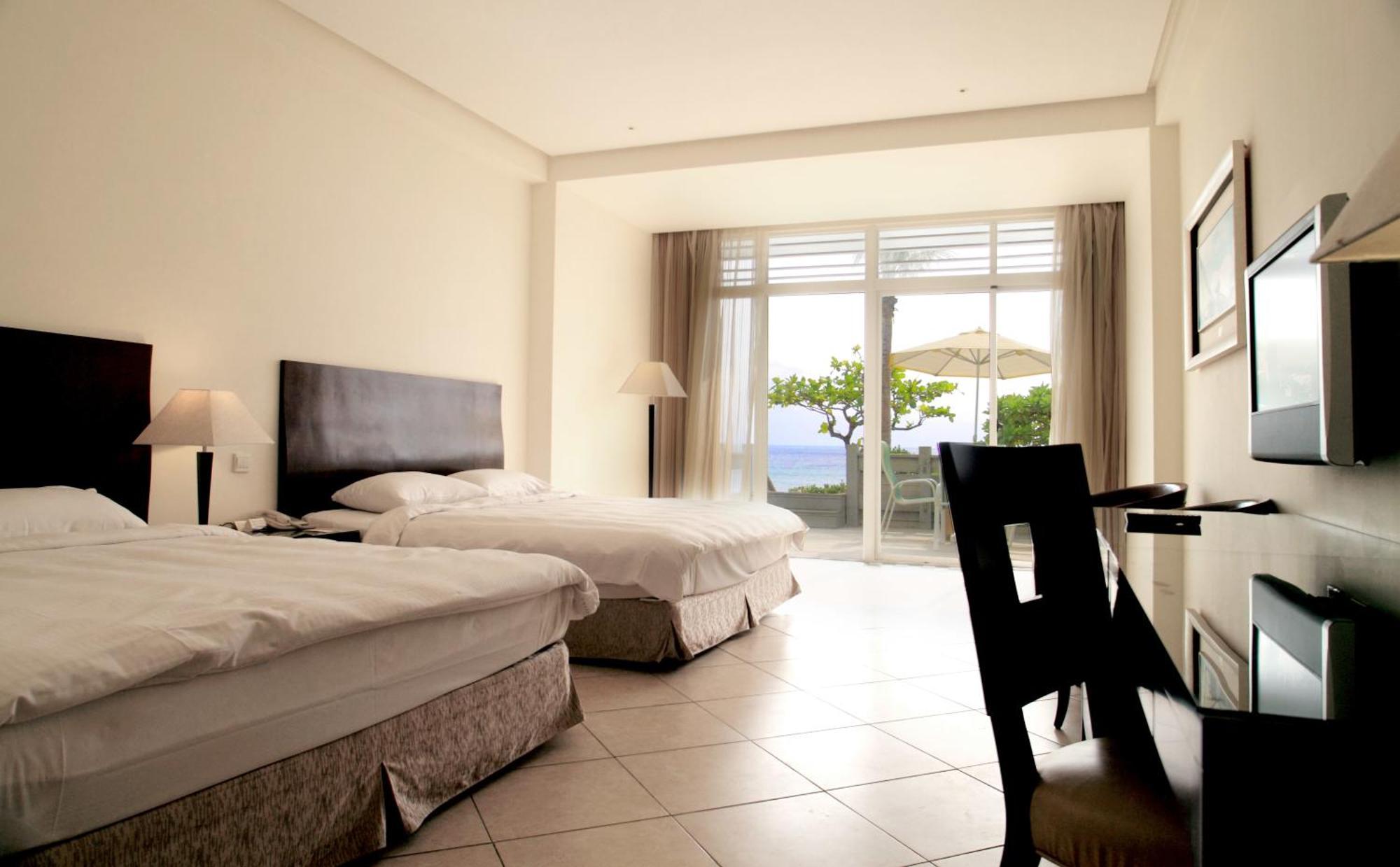 Chateau Beach Resort קנטינג חדר תמונה Deluxe Ocean View Room